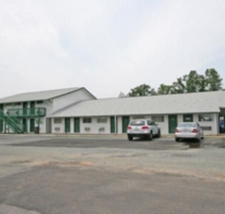 Hotel Lake Anna Glenora Exterior photo